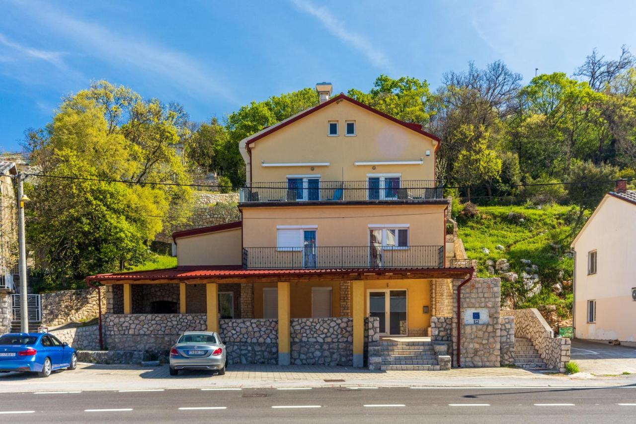 Rimac Apartment And Rooms Novi Vinodolski Esterno foto